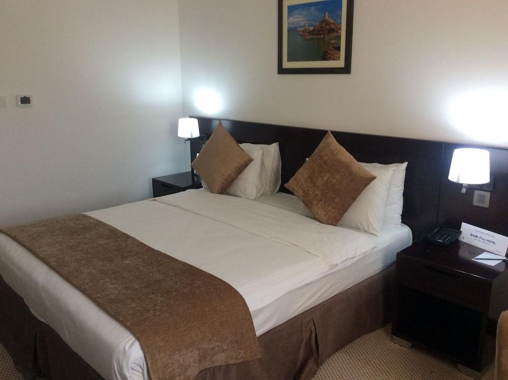 Western Hotel 3*